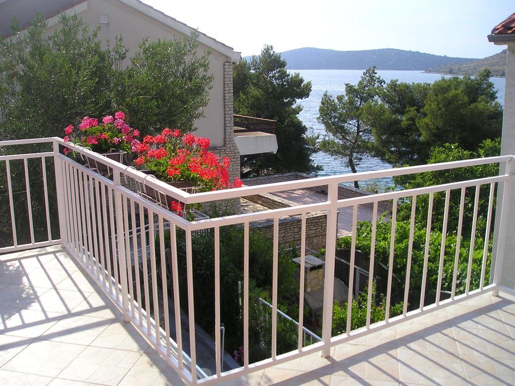 Apartman Vladic Apartman Grebaštica Kültér fotó